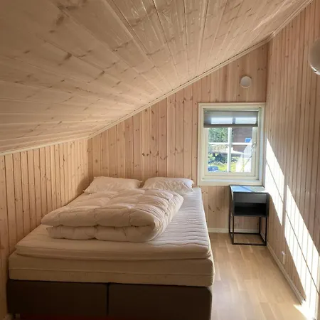 Holiday home Lovely Near Trolltunga